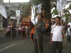 PKB Diiringi Pencak Silat, PKS Reog