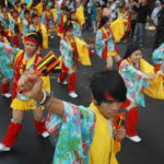 Festival Tari Yosakoi Tim Unesa Sabet Juara Umum Festival Yosakoi Surabaya