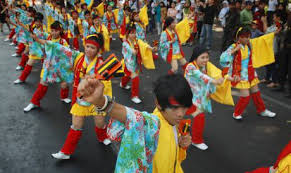 Festival Tari Yosakoi Tim Unesa Sabet Juara Umum Festival Yosakoi Surabaya