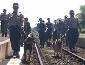 Awasi Gerak-gerik Teroris, Polres Sidoarjo Sisir Stasiun Hingga Terminal