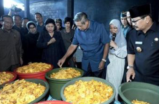 Presiden SBY Buka Bersama di Grahadi