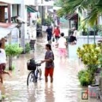 Korban banjir Bojonegoro belum mengungsi