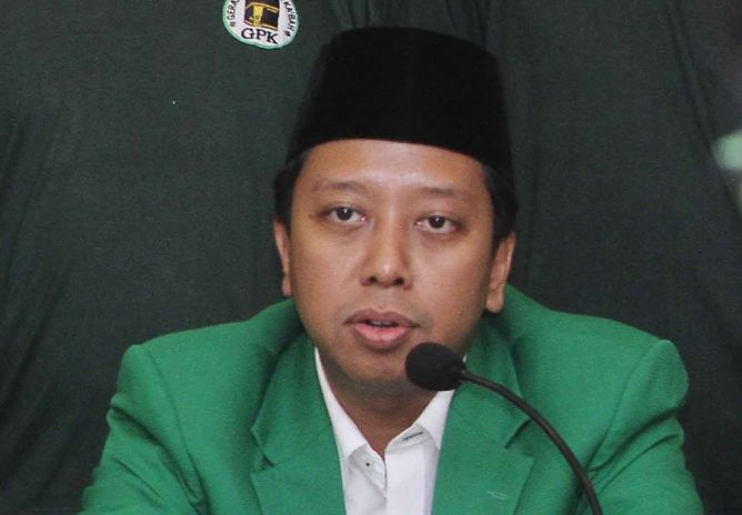 “ISIS” di PPP artinya “ikut sana ikut sini”