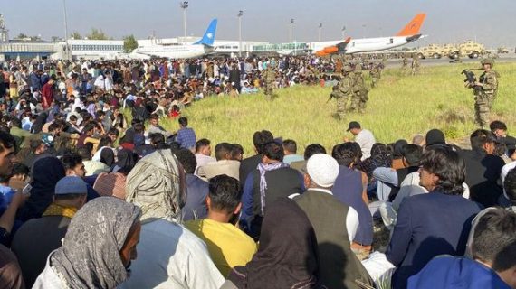 Izin Mendarat di Kabul Sempat Ditunda Begini Cerita Perjuangan Evakuasi WNI oleh Menlu