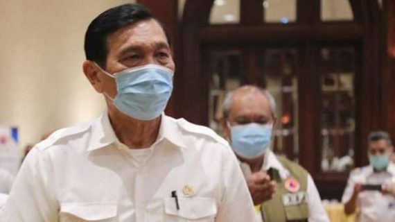 Luhut Tegaskan Jokowi Komandan Tertinggi Lawan COVID, PPKM Terus Dilonggarkan