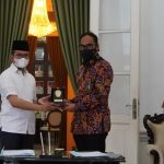 Bupati Bangkalan Ra Latif MoU dengan PT Garam, Dongkrak Produksi Kualitas Garam Bangkalan