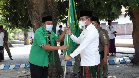 Bupati Bangkalan Ra Latif Lepas Kirab Pataka NU di Pesarean Syaikhona Kholil