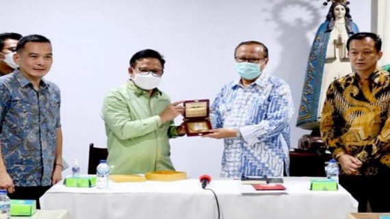 Gus Muhaimin Bertemu Kardinal Suharyo, Bahas Refleksi Natal hingga Papua