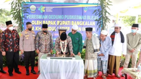 Bupati Abdul Latif Resmikan Puskesmas Blega Guna Tingkatkan Pelayanan Kesehatan