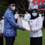 Bupati Abdul latif Serahkan 393 SK PPPK