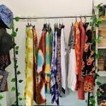 Dekranasda Surabaya Rini seleksi produk UMKM di Surabaya Kriya Galeri