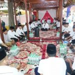 Bupati Abdul Latif Bersama OPD Takziah Ke Rumah Duka Almarhum RKH Fakhrillah Aschal