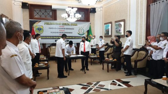 Bupati KH Salwa Arifin Sinergikan Pemkab dengan Kejaksaan Bondowoso