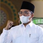 Bupati Abdul Latif  Beri Bantuan Bibit Rumput Ternak Ke 15 Kecamatan Atasi Pakan Ternak Di Bangkalan .