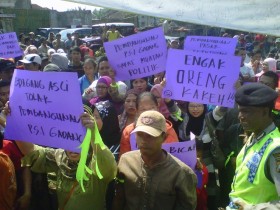 Wali Kota Malang Pergi, Demonstran Bubarkan Diri