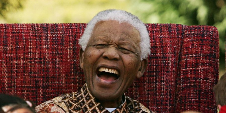 Dewan Kota Amsterdam Umumkan Mandela Meninggal