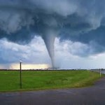 Tornado Kembali Terjang Oklahoma, Ibu dan Bayinya Tewas