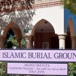 Potongan Tubuh Babi Ditaruh di Kuburan Muslim Australia