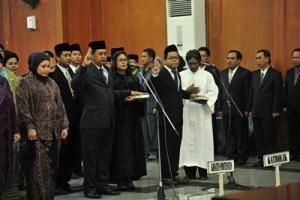 Gerbong Mutasi Pemkot Surabaya Mulai Bergulir