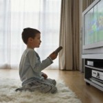 Gadget dan TV Jadi Musuh Anak Saat Ini