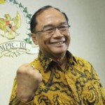 Ketua MPR Minta Rakyat Hormati Lembaga Hukum