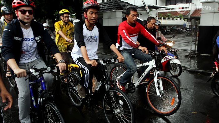 KPK teliti laporan gratifikasi kacamata Jokowi