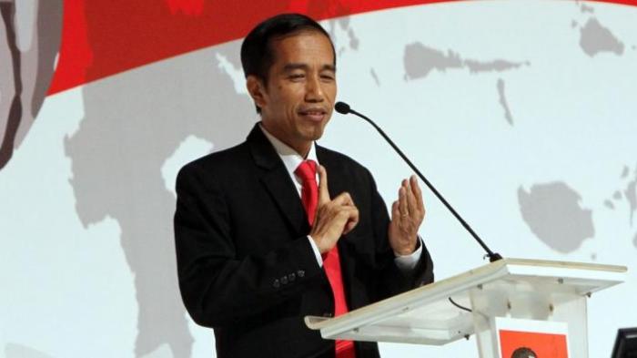 Jokowi Minta Menteri fokus bekerja tidak terganggu “Reshuffle”