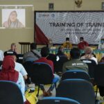 Ra Latif Membuka Trainer Kewirausahaan Mandiri USAID