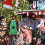 Ra Latif  Blusukan Naik Dokar ke Desa Karang Entang
