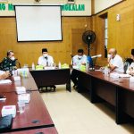 Ra Latif memimpin Rapat Persiapan Pelaksanaan PTM di Bangkalan