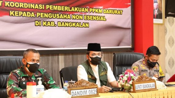 Putus Covid-19, Ra Latif Bupati Bangkalan Minta Pelaku Usaha Taati Aturan PPKM Darurat