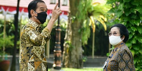 Megawati: Mau Di-bully 1.000 Kali Tak Takut! Saya Tetap Dukung Pak Jokowi