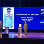 Mendagri Tito Karnavian Terima Penghargaan Alumni Terhormat dari NTU Singapura
