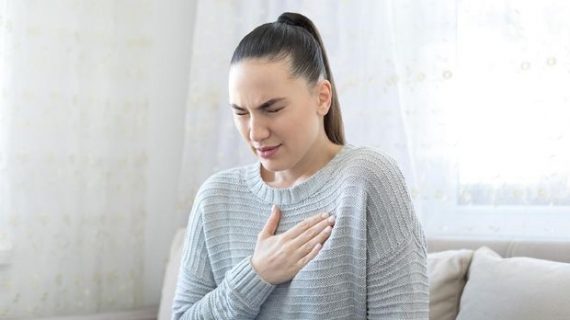 Gejala Asam Lambung Naik: Heartburn hingga Batuk Kering