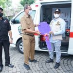 Bupati Bangkalan Ra Latif bantu Ambulans Bang Sakera Dukung Program PSC