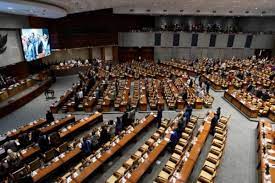 Paripurna Ketok 40 RUU Prolegnas 2022 Termasuk didalamnya RUU TPKS dan Revisi UU PDP