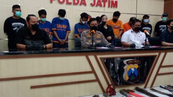 Polda Jatim bekuk komplotan pencurian kabel Telkom