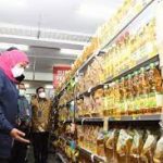 Gubernur Jatim minta satgas pangan monitor harga minyak goreng