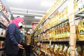 Gubernur Jatim minta satgas pangan monitor harga minyak goreng