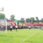 Gubernur Jatim Penendang Pinalti Ke Gawang Yang Dijaga Oleh Ksad TNI Jenderal Dudung Abdurrachman Di Liga Santri