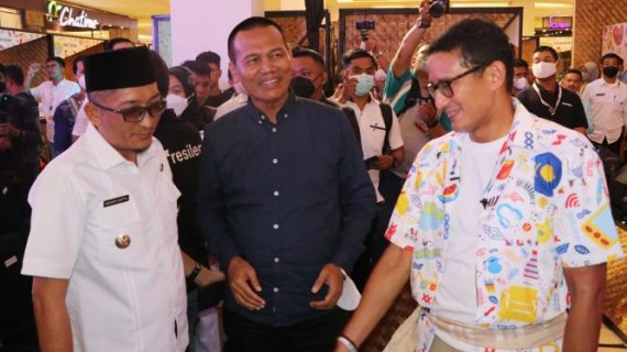 Menparekraf sebut AKI 2022 sebagai solusi UMKM di Indonesia