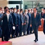 Tiba di Tokyo Jokowi diterima PM Kishida