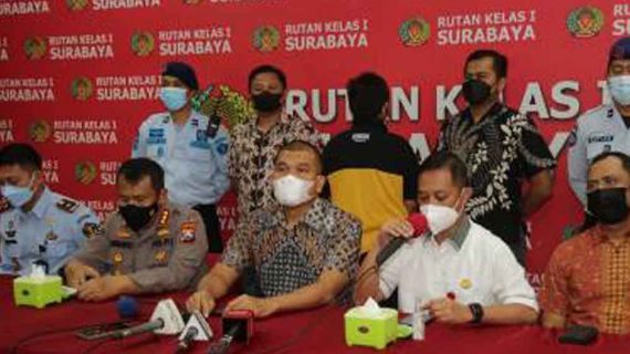 Sidang Perdana MSAT Digelar Tertutup Terdakwa Kasus Pencabulan Pondok Pesantren