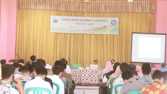 Disdik gelar sosialisasi Essessment Nasional tingkat SMP di aula MAN Bangkalan