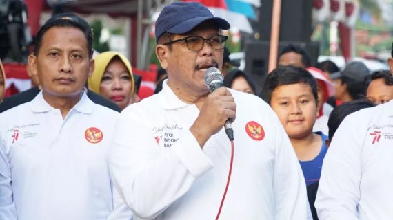 Pemkab Bangkalan meriahkan HUT RI dengan jalan santai