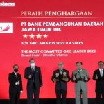 Penghargaan Top GRC Award 2022 di raih Bank Jatim