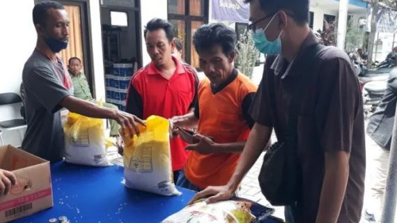 12 ton beras disediakan Pemkot Kediri untuk operasi pasar
