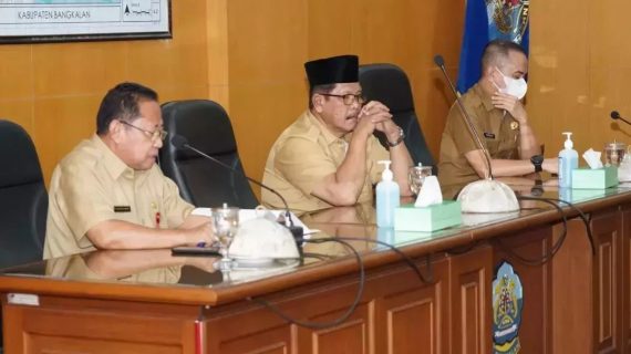 Wabup Pimpin Rapat Persiapan Lomba Karapan Sapi Piala Presiden