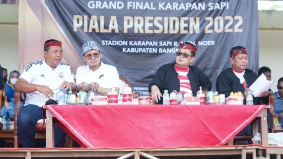 Karapan Sapi Piala Presiden Sukses Digelar, Bupati: Hadiah di Hari Jadi Bangkalan