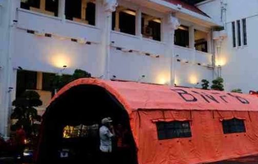 Pemkot Surabaya bangun posko untuk bantu korban bencana di Jawa Timur